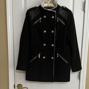 Vince Camaro Black Pea Coat with Cream Sherpa Collar Women’s Large Gold Accents